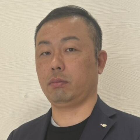 吉岡 憲吾 氏 氏