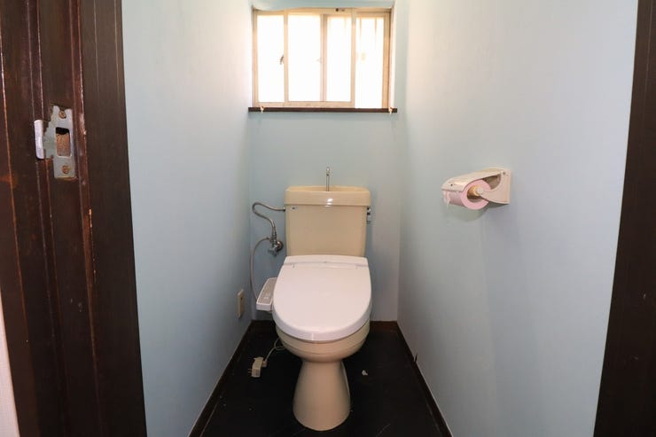 【トイレ】
南日本ハウスにて無料でリフォーム見積もり致します。ワンストップサービスで物件の購入からリフォーム工事まで弊社にお任せ下さい。