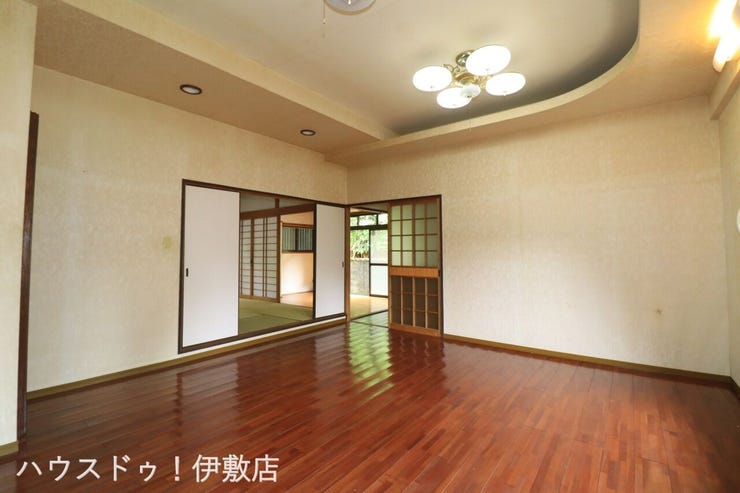 犬迫町 中古戸建 【リビング】