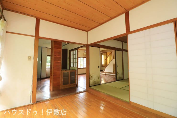 犬迫町 中古戸建 【リビング】