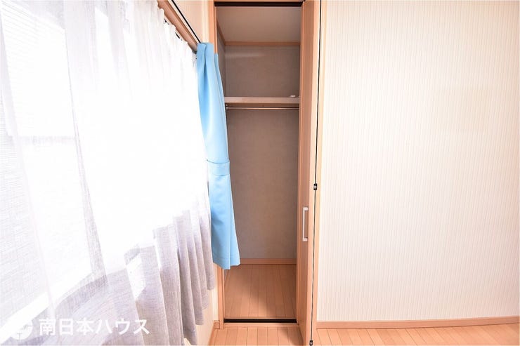 【4.5帖の洋室収納】