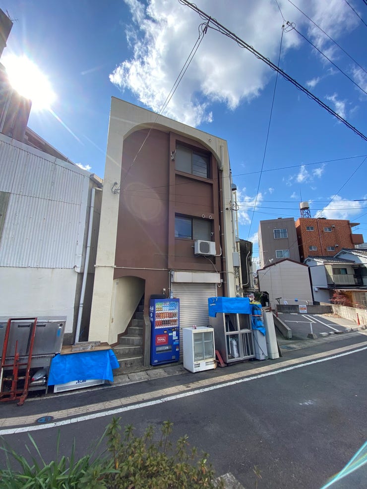 甲突町 賃収ビル