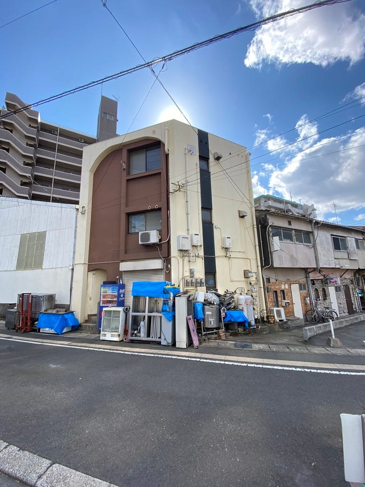 甲突町 賃収ビル 外観