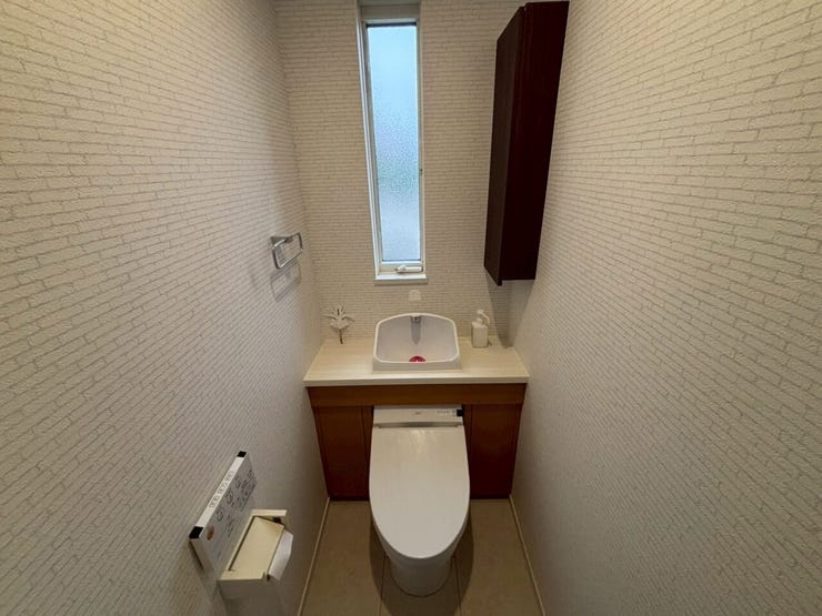 ※空室をイメージしCG加工したものです。
画像は実際の室内写真と間取り図から再現した「室内イメージ」で実際とは多少異なります。