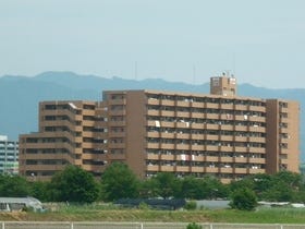 橿原市地黄町