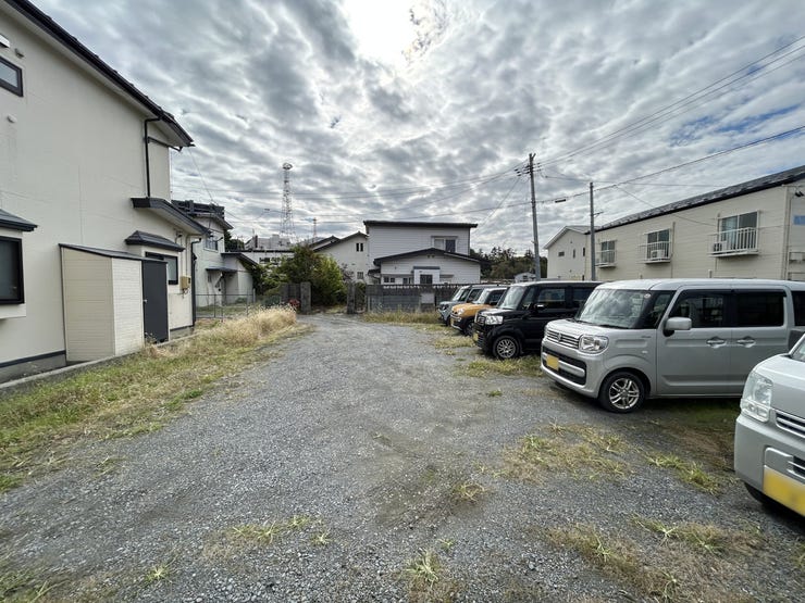 現地(2025年10月)撮影
◎建築条件無し◎
詳細は、ハウスドゥ  八戸田向までお気軽にお問い合わせくださいませ♪