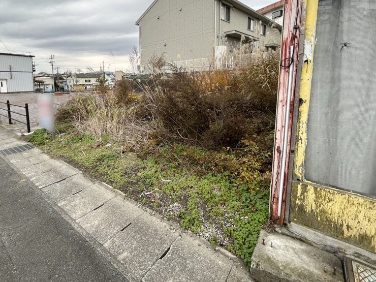 現地(2025年11月)撮影
◎建築条件無し◎
詳細は、ハウスドゥ 八戸田向までお気軽にお問い合わせくださいませ♪