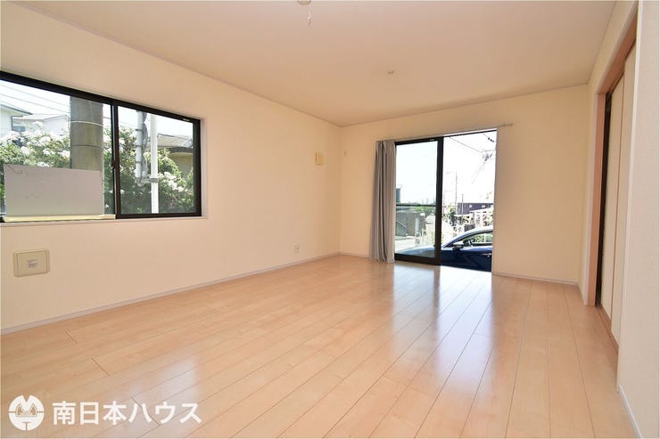 大明丘３丁目 中古戸建 大明丘３丁目／２区画 【リビング】