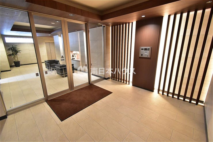 加治屋町 レクシア加治屋町ミドレジデンス 【レクシア加治屋町ミドレジデンスのエントランス】