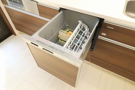 【建築プラン例…食器洗浄乾燥機】
【建築価格…1650万円】
【建築（延床）面積…87.77㎡】