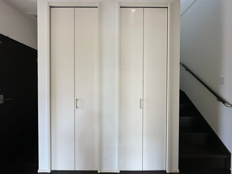 1階廊下の収納です。