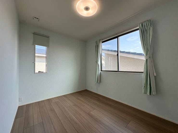 2階洋室6畳です。