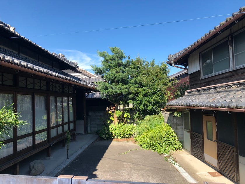 縁側を楽しむ日本家屋 詫間町松崎 中古戸建 の不動産 住宅の物件詳細 ハウスドゥ Com スマートフォンサイト