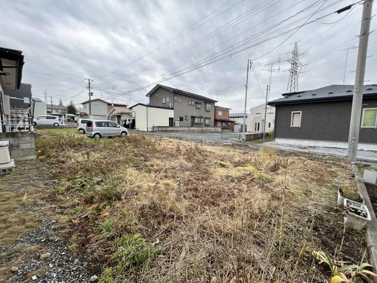 現地(2025年12月)撮影
◎建築条件無し◎
詳細は、ハウスドゥ 八戸田向までお気軽にお問い合わせくださいませ♪