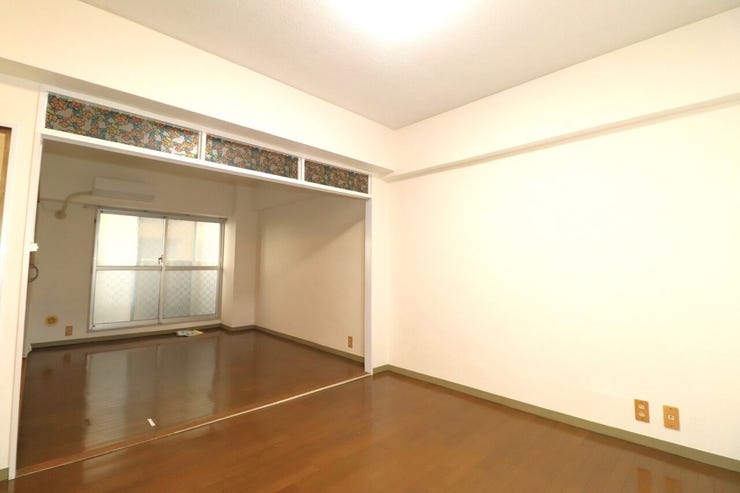 【ダイニングキッチン】
JR鹿児島本線「鹿児島駅」まで徒歩4分と通勤、通学に便利な立地!