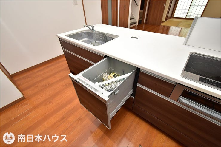 吉野町 中古戸建 吉野町／４区画 【食器洗浄乾燥機】家事短縮にあると便利な設備です♪節水にもなり家計も助かります♪