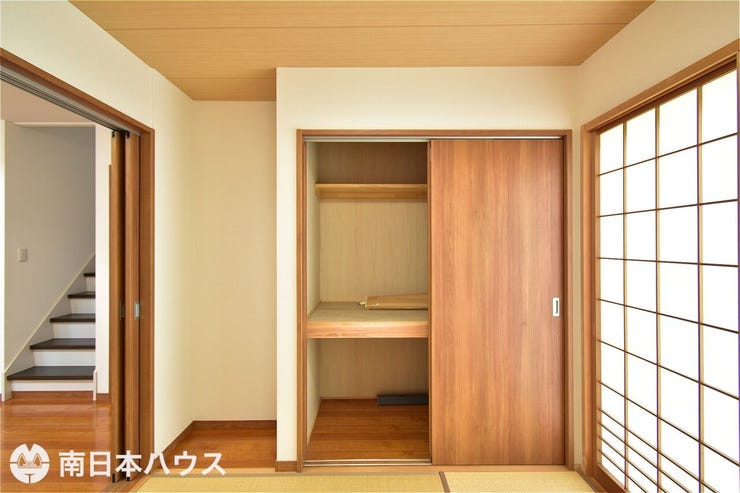 吉野町 中古戸建 吉野町／４区画 【和室収納】