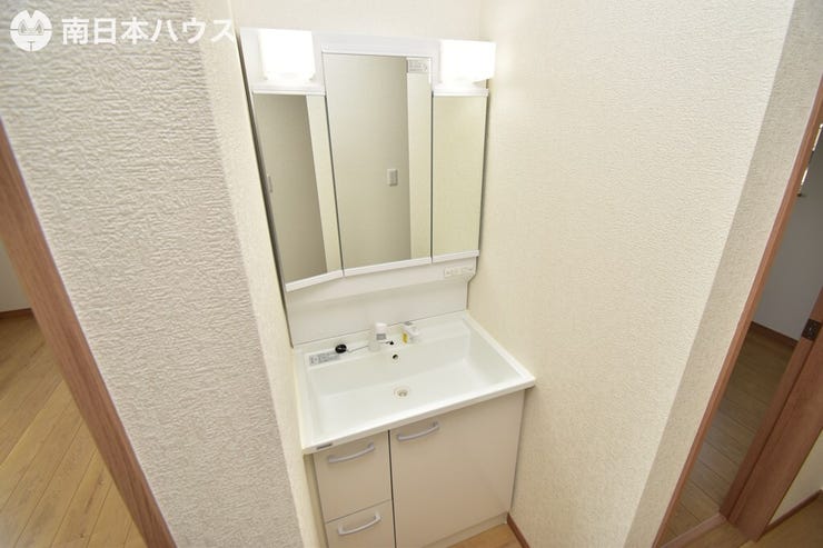 【2階洗面台】