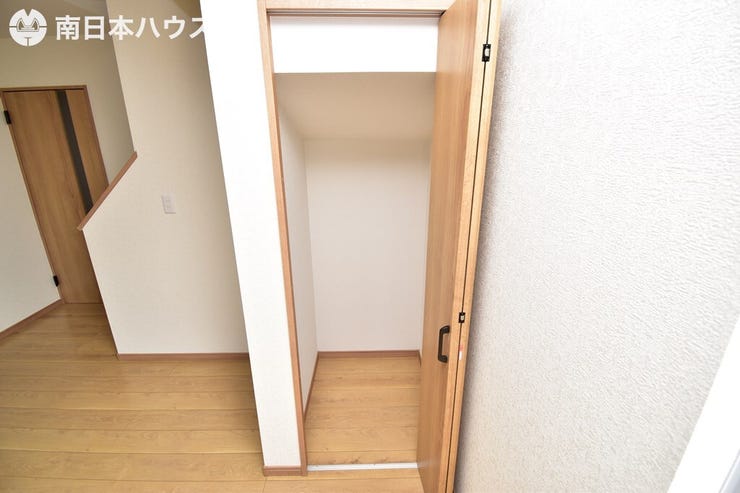 【リビング収納】