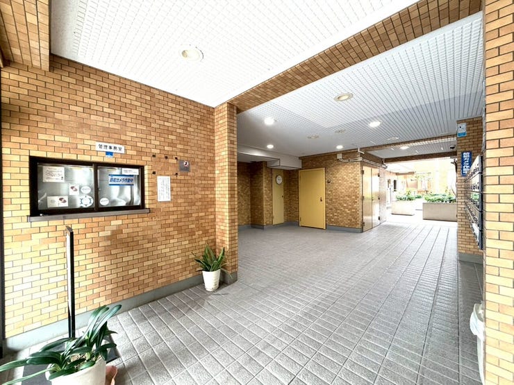 ライオンズマンション小岩第3のエントランスです