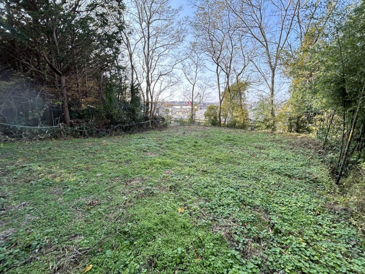 現地(2025年11月)撮影
◎建築条件無し◎
詳細は、ハウスドゥ 八戸田向までお気軽にお問い合わせくださいませ♪