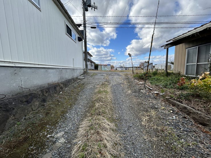 現地(2025年11月)撮影
◎建築条件無し◎
詳細は、ハウスドゥ 八戸田向までお気軽にお問い合わせくださいませ♪