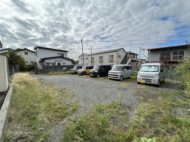 現地(2025年10月)撮影
◎建築条件無し◎
詳細は、ハウスドゥ  八戸市庁前までお気軽にお問い合わせくださいませ♪