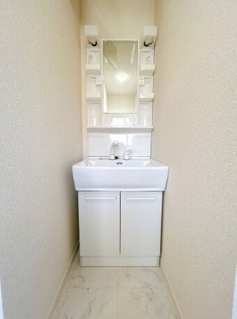 洗面台スッポリ!洗面脱衣室のコンパクトな空間も有効活用♪