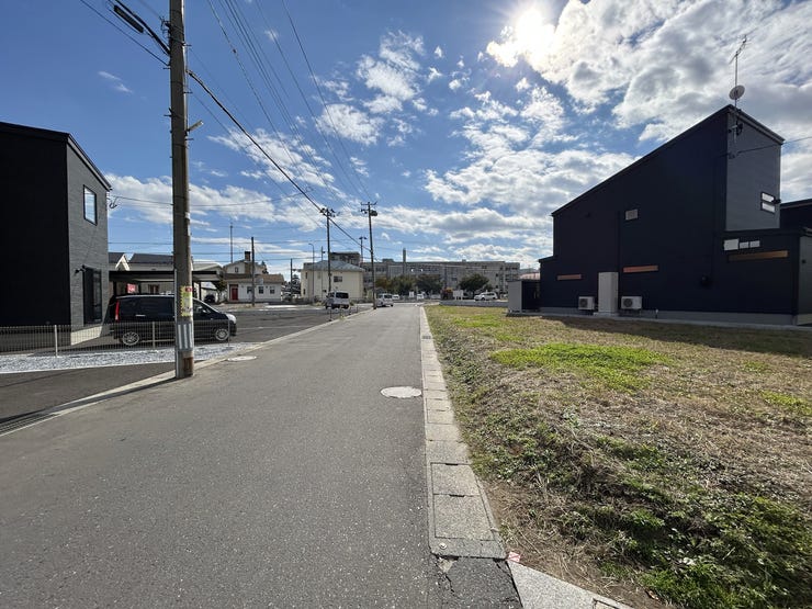 現地(2025年10月)撮影
◎建築条件付き◎
モデルハウスのご内覧、随時承っております。お気軽にお問い合わせくださいませ。