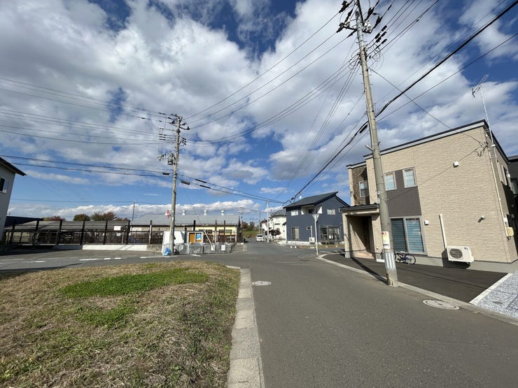 現地(2025年10月)撮影
◎建築条件付き◎
モデルハウスのご内覧、随時承っております。お気軽にお問い合わせくださいませ。