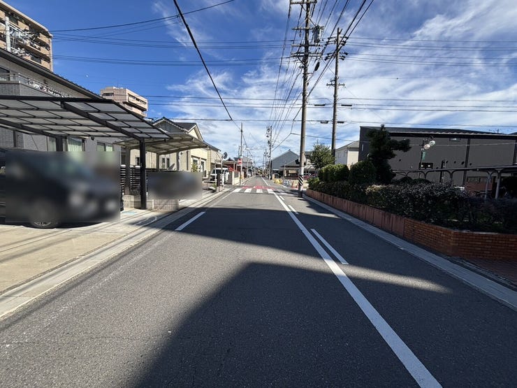 スーパーが、徒歩10分の場所にあるので、お買い物に便利♪