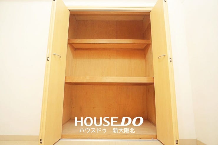 ■大容量のクローゼット!
■お洋服はもちろん、小物や季節家電も収納できてお部屋がスッキリと片付きます!
