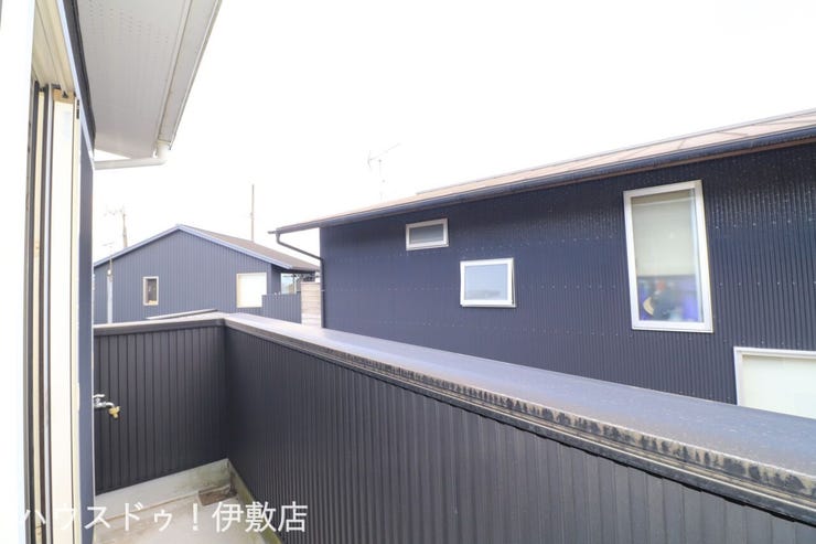 松原町３丁目 中古戸建 【バルコニー】
バルコニーには水栓付でお掃除も楽々です