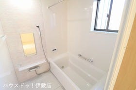 【建築プラン例…浴室】
【建物価格…1650万円】
【建物（延床）面積…87.77㎡】