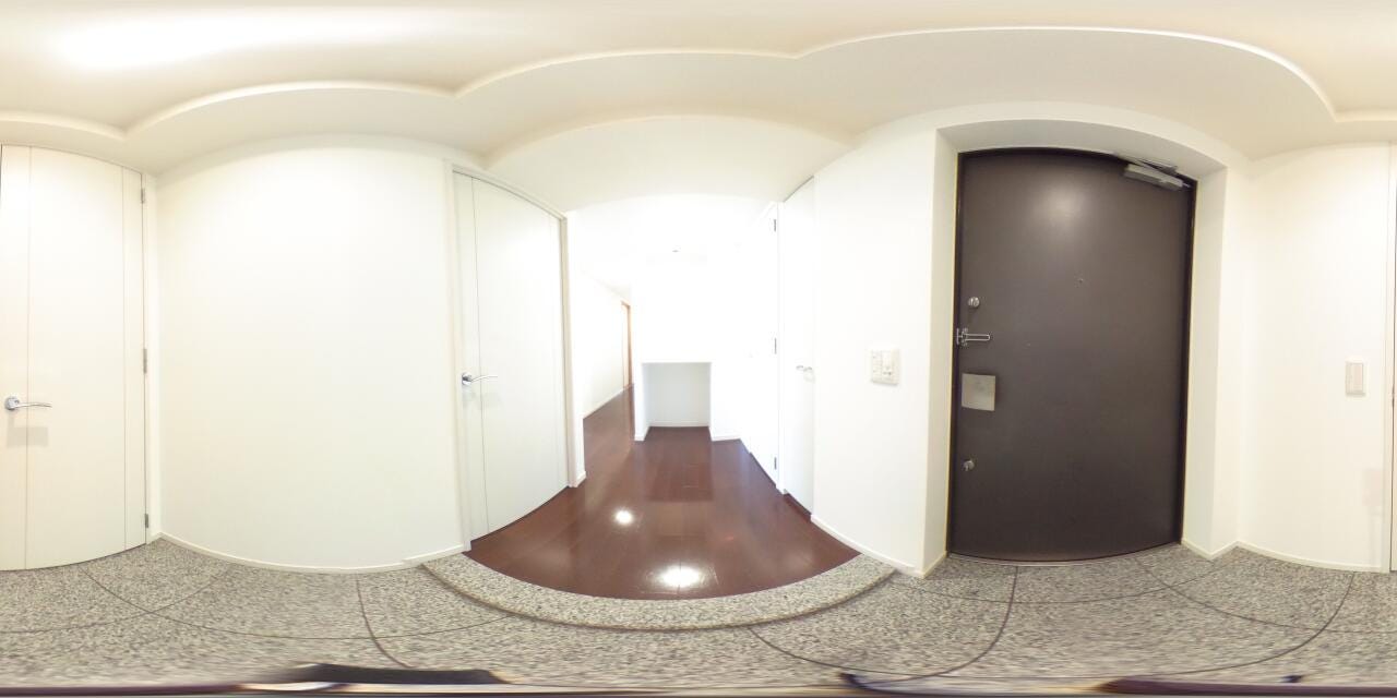 玄関パノラマ