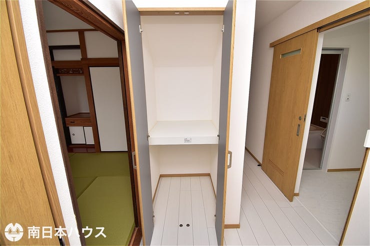 【廊下収納】
