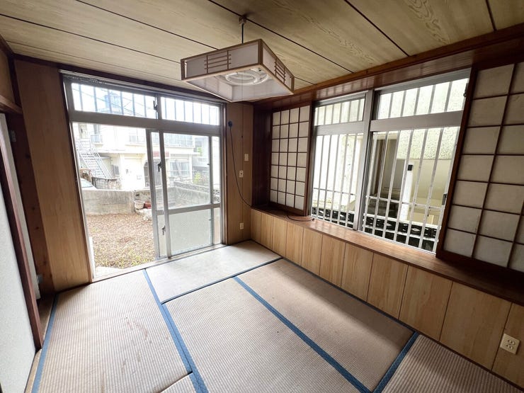 6畳和室、明るく快適な空間!