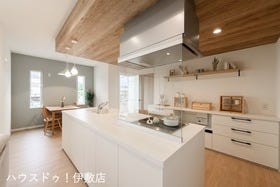 【建築プラン例…みなみの家　キッチン】
【建物価格…2226万円】
【間取り…3SLDK】
【建物（延床）面積…93.58㎡】