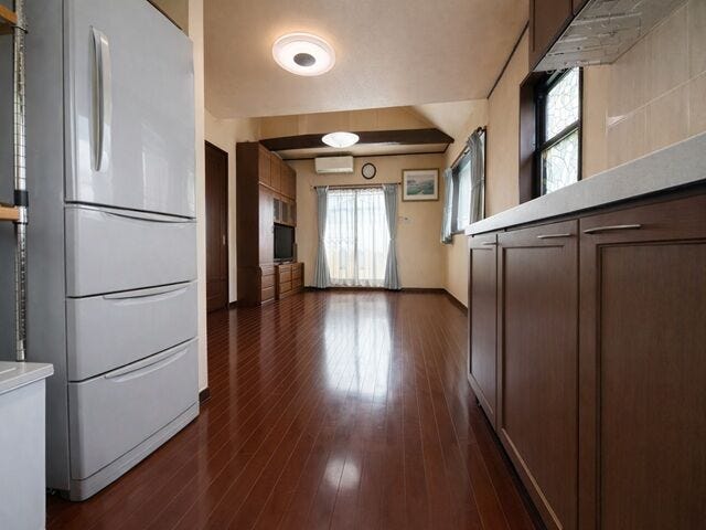 2階LDK:画像は実際の室内写真及び間取り図をもとに、CGにて再現したイメージ画像であり、実際とは異なります。