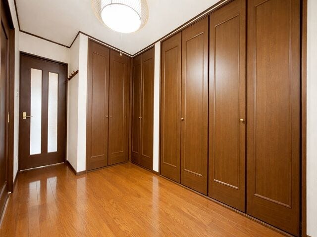 1階納戸:画像は実際の室内写真及び間取り図をもとに、CGにて再現したイメージ画像であり、実際とは異なります。