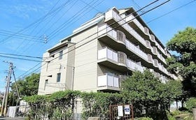 岸和田市上野町西