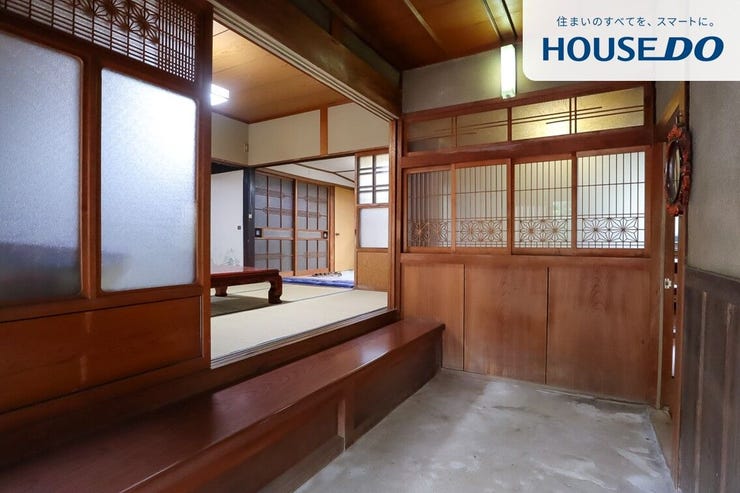 木のぬくもりを感じる、迎える空間