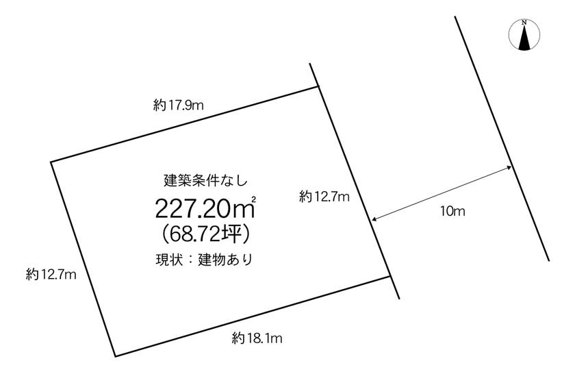 【区画図】
前面道路10m、間口は約12mでゆとりがあります。現状建物がありますが、解体してのお引渡しの為、追加の解体費用は不要です。