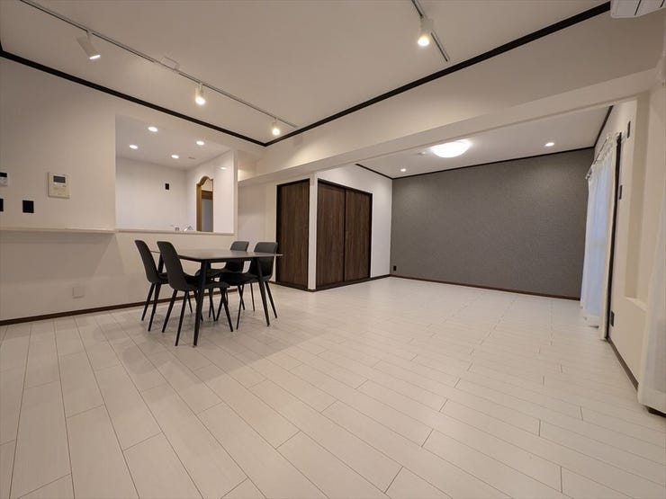 ご家族みんながゆったりくつろげる広々としたリビング♪