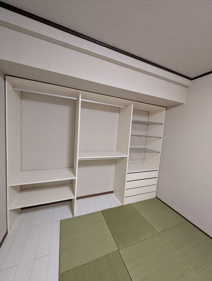 様々な使い方のできるオープン収納です