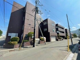 札幌市西区山の手一条５丁目