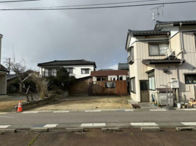 三条市嘉坪川１丁目