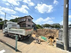 草加市小山２丁目