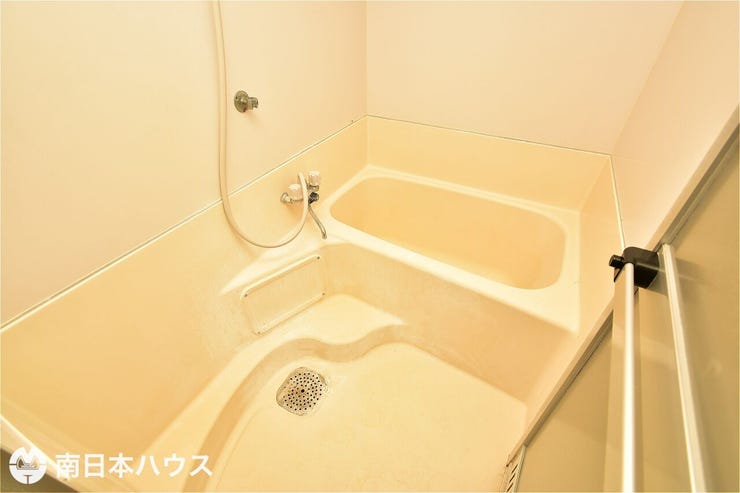 【浴室】綺麗に使用されています!リフォームのご相談も弊社までお気軽にどうぞ♪