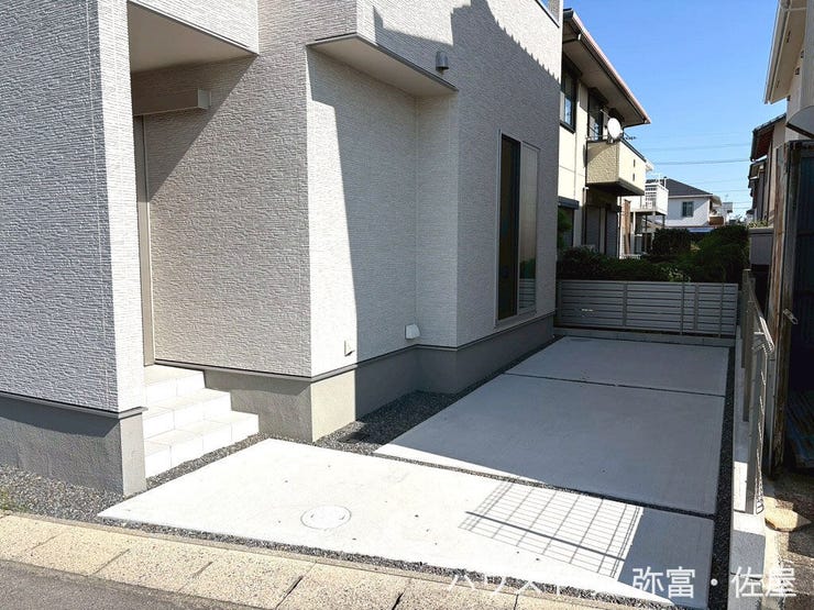 南側駐車スペース♪